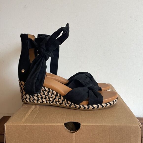 UGG Yarrow Espadrille Wedge Sandals Black Women Size 7.5/UK 5.5/EU 38.5 - Picture 6 of 13